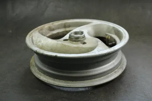 2009 Yamaha Vino 125 OEM 10X2.50 Front Wheel  B4475