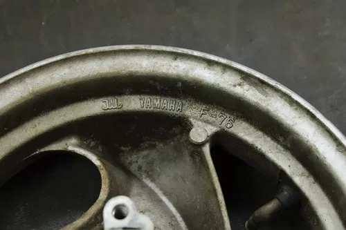 2009 Yamaha Vino 125 OEM 10X2.50 Front Wheel  B4475