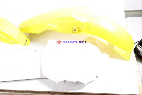 2006 SUZUKI RM125 OEM FRONT FENDER/REAR SIDE PLATES NUMBER PLATE B4499
