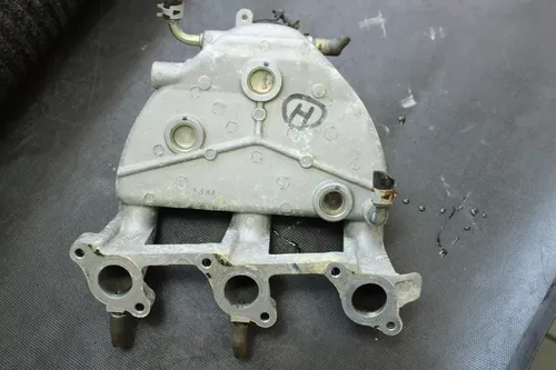 1999 Honda Goldwing 1500 OEM Left Intake Manifold  B4408
