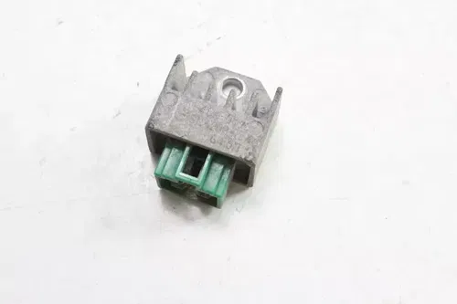 05 Yamaha Ttr90 Rectifier Voltage Regulator  B4265
