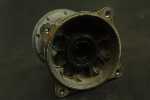 2000 Kawasaki Kx125 OEM Front Hub  B4489