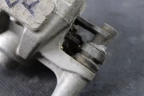 2008 YAMAHA GRIZZLY 700 OEM LEFT FRONT BRAKE CALIPER B4450