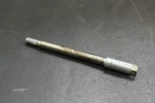 1995 Honda Xr200r OEM Front Axle  B4404