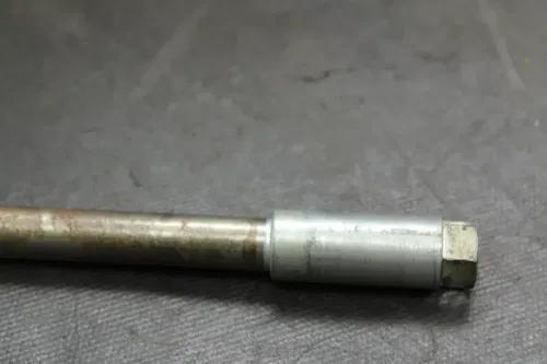 1995 Honda Xr200r OEM Front Axle  B4404