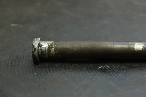 2005 Yamaha Yz450f OEM Swingarm Bolt  B4465