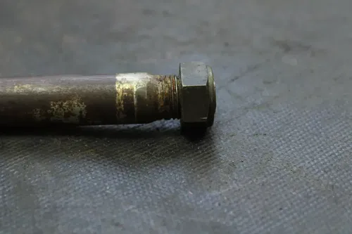 2005 Yamaha Yz450f OEM Swingarm Bolt  B4465