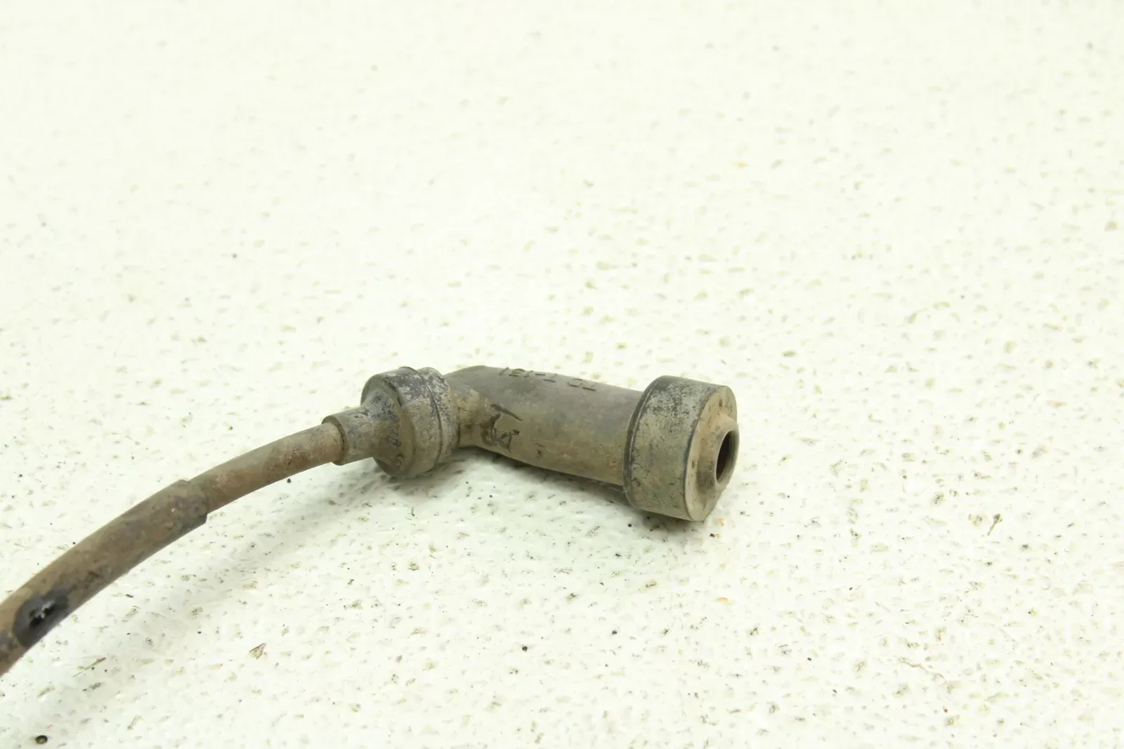 2013 Yamaha TW200 OEM Igniton Coil With Plug Cap  B4454