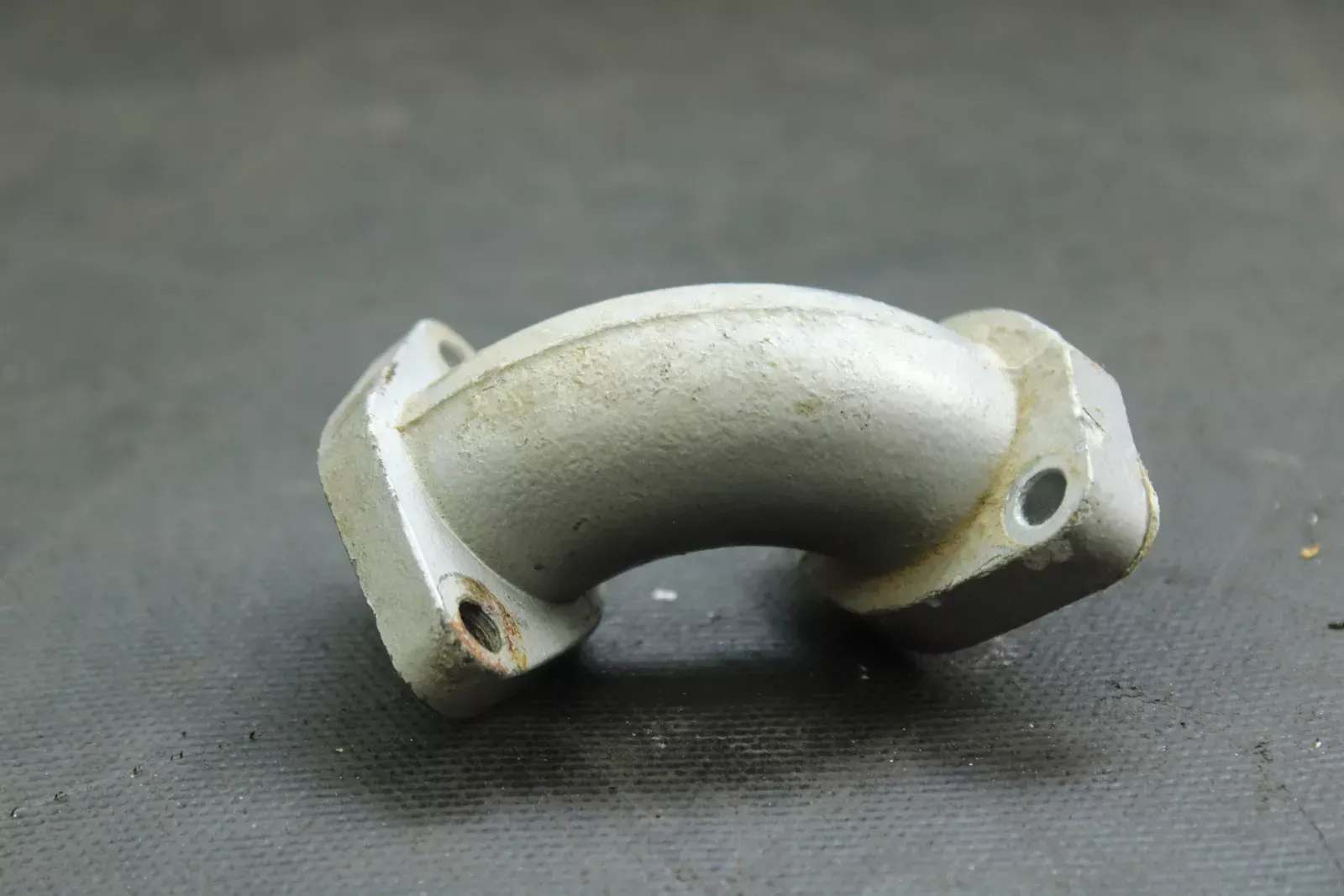 2006 Ct70 Trail 70 Carburetor Inlet  B4413