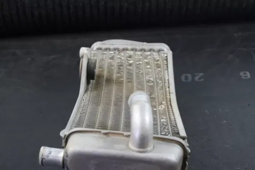 2000 Yamaha Yz250 OEM Left Radiator  B4364