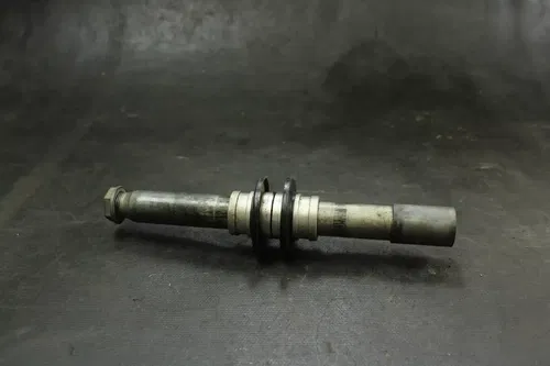 2011 Suzuki Rmz250 Front Wheel Rim Axle Pivot Bolt B4434