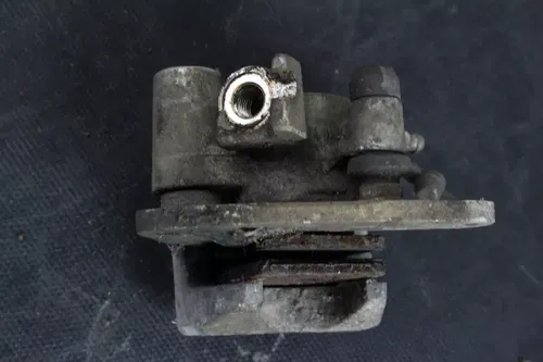 1996 Yamaha Warrior 350 OEM Nissin Front Right Brake Caliper  B4382