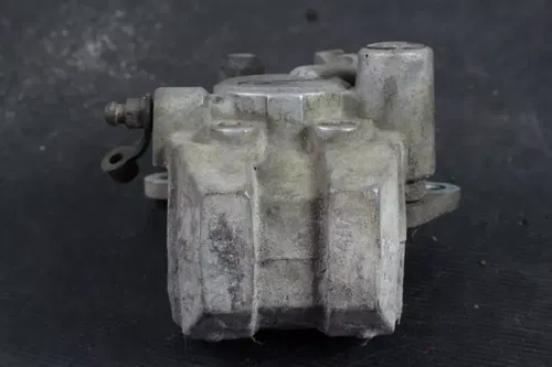 1996 Yamaha Warrior 350 OEM Nissin Front Right Brake Caliper  B4382