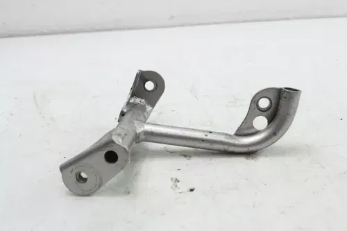 11 Kawasaki Klx140l/klx140l Shroud Bracket RH B4266