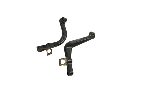1999 SUZUKI KING QUAD 300 OEM FRON STEERING KNUCKLES HOLDER MOUNT STAY ARM B4505