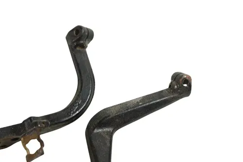 1999 SUZUKI KING QUAD 300 OEM FRON STEERING KNUCKLES HOLDER MOUNT STAY ARM B4505