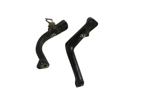 1999 SUZUKI KING QUAD 300 OEM FRON STEERING KNUCKLES HOLDER MOUNT STAY ARM B4505