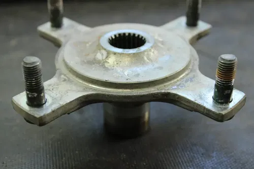 2002 Suzuki Quadrunner 250 OEM Left Or Right Rear Hub  B4464-52