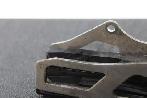 19-25 KAWASAKI KX450 OEM CHAIN SUPPORT GUIDE THRUST SLIDER