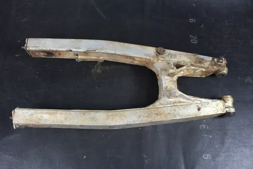 1986 Honda Cr250r OEM Swingarm  B4379
