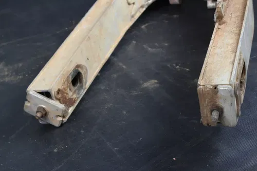 1986 Honda Cr250r OEM Swingarm  B4379