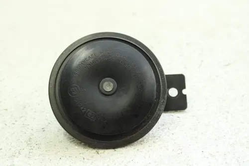 2009 Yamaha Zuma 125 OEM Horn  B4431