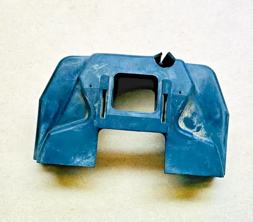 2003 - 2004 YAMAHA WR 250 450 RELAY BATTERY HOLDER MOUNT 5TJ-81952-00-00 RUBBER