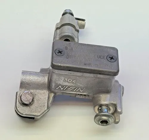 2005 - 2014 SUZUKI RMZ 450 OEM FRONT BRAKE MASTER CYLINDER 59600-28H00 RMZ450