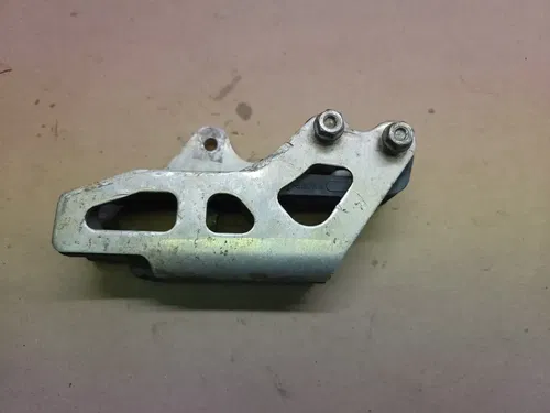 2008 - 2020 YAMAHA YZ 250F CHAIN GUIDE 2S2-22128-70-00 450 250 125 FX