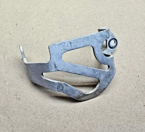 1996 - 2004 HONDA XR 400 250 REAR BRAKE CALIPER GUARD 43340-KS6-831 XR400 CR 125