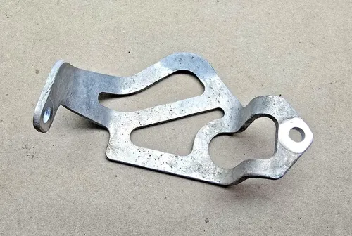 1996 - 2004 HONDA XR 400 250 REAR BRAKE CALIPER GUARD 43340-KS6-831 XR400 CR 125