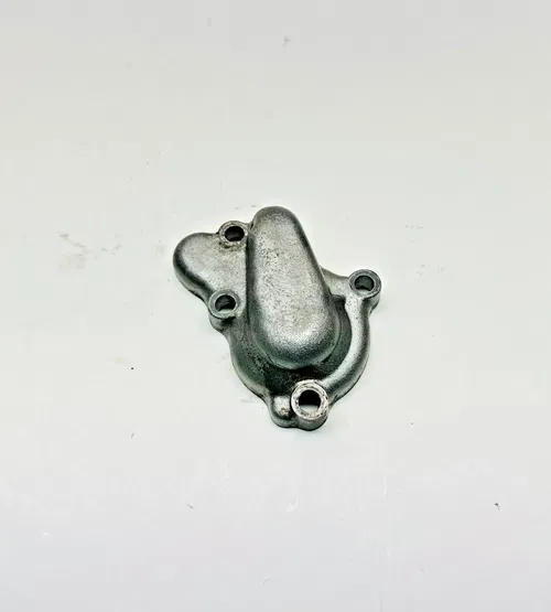 1996 - 2004 HONDA CR 80 85 WATER PUMP HOUSING 19221-GBF-830 HOUSING CR85 CASE