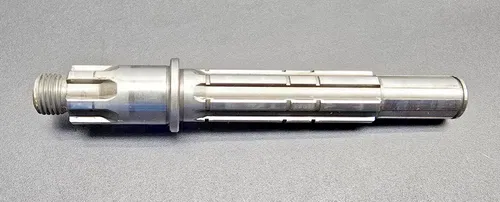 1979 - 1980 KAWASAKI KX 80 TRANSMISSION COUNTER SHAFT 13128-1024 KX80 TRANS 79