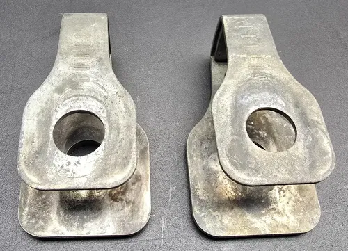 1983 - 1985 YAMAHA YZ 125 AXLE CHAIN ADJUSTERS PULLER 39W-25388-00-00 YZ125 84