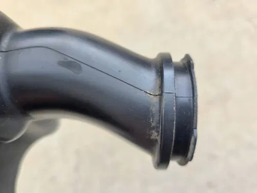 2008 - 2012 SUZUKI RMZ 450 AIR BOX JOINT BOOT 13881-28H00 RUBBER AIRBOX RMZ450