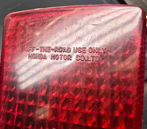 1986 - 2000 HONDA XR 600 OEM REAR TAILLIGHT LENS 33702-KN5-671 XR600 BRAKE LIGHT
