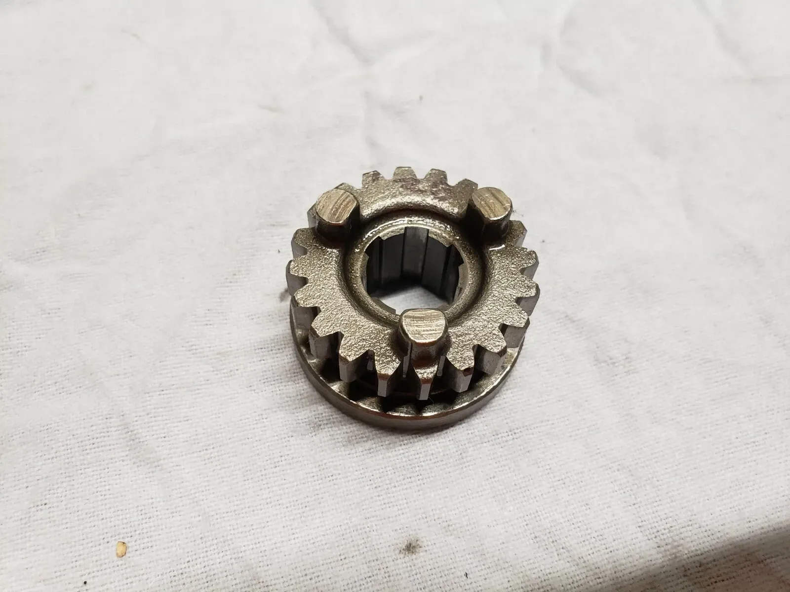 1980 - 2003 HONDA XR80 TRANSMISSION MAIN SHAFT 3RD GEAR 23461-115-010 XR 80 100