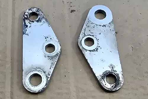 1996 - 2024 SUZUKI DR 650 UPPER ENGINE MOTOR MOUNTS 41991-32E00 DR650 HANGER