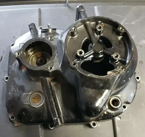 1983 - 1984 SUZUKI LT 125 QUAD CLUTCH COVER 11340-18903 LT125 LT185 185 ALT125