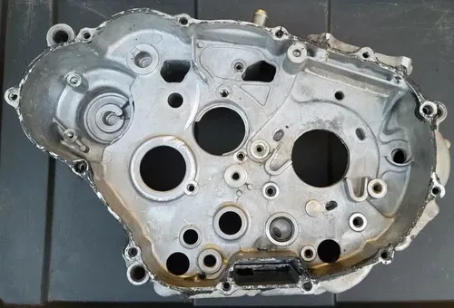 1985 - 1987 HONDA ATC 250SX RIGHT SIDE ENGINE CASE HALF 11100-HA6-000 ATC250 SX