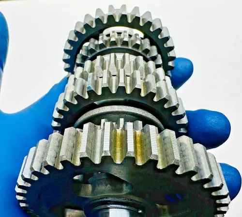 1999 - 2006 YAMAHA TTR 250 TRANSMISSION COUNTER SHAFT 4PX-17402-00-00 TRANS GEAR
