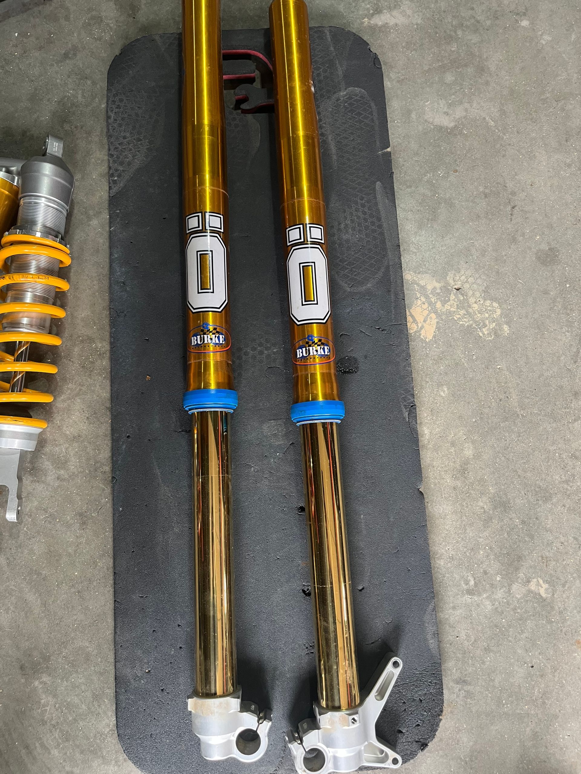 Ohlins suspension for beta