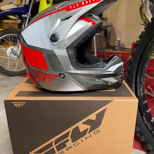 Fly Kinetic Helmet Silver/red - Large
