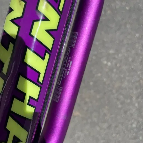Renthal Twinwall 996 LE Purple Handlebars 