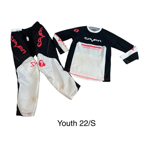 Youth Seven Gear Combo - Size S/22
