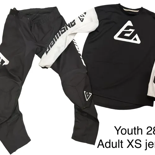 Youth Answer Gear Combo - Size Adult XS/28