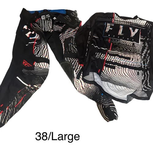 Fly Racing Gear Combo - Size L/38