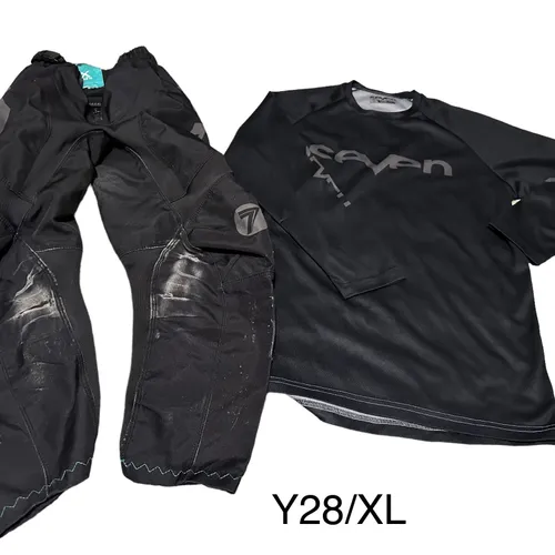 Youth Seven Gear Combo - Size XL/28