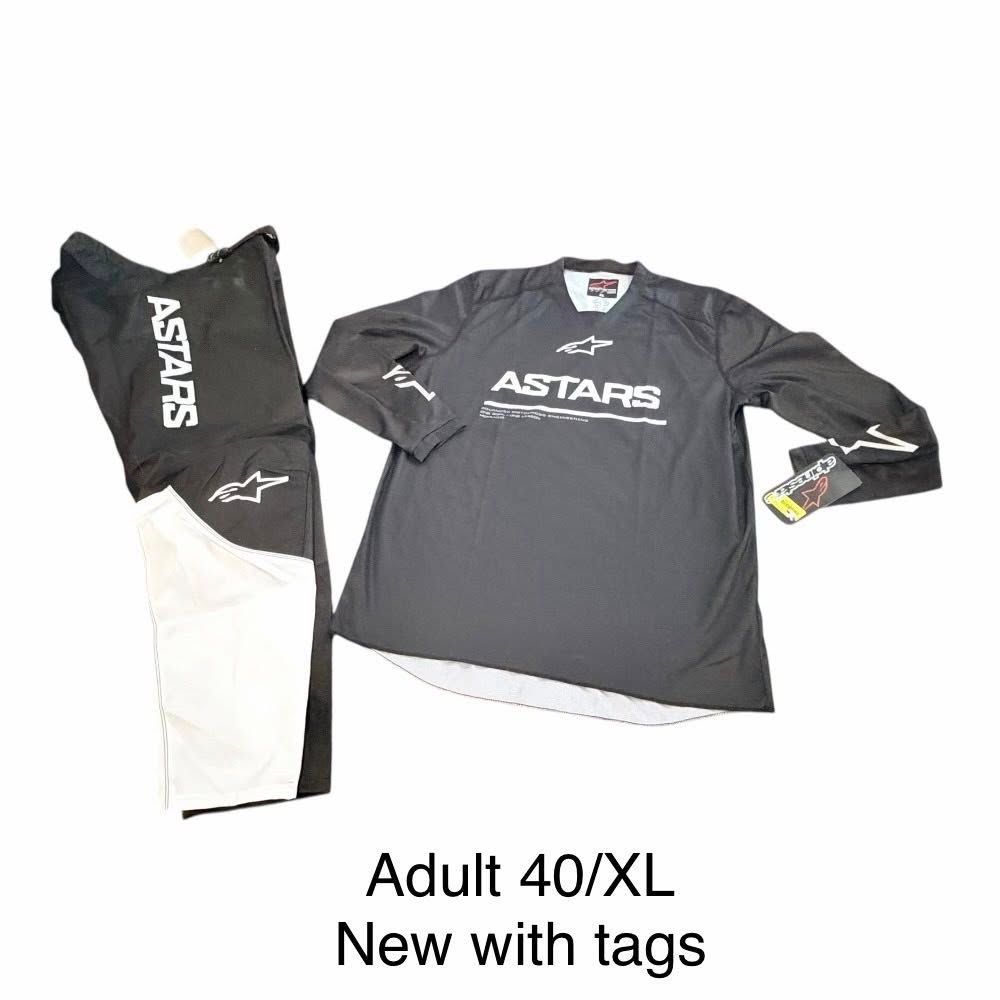 Alpinestars Gear Combo - Size 40/XL NWT