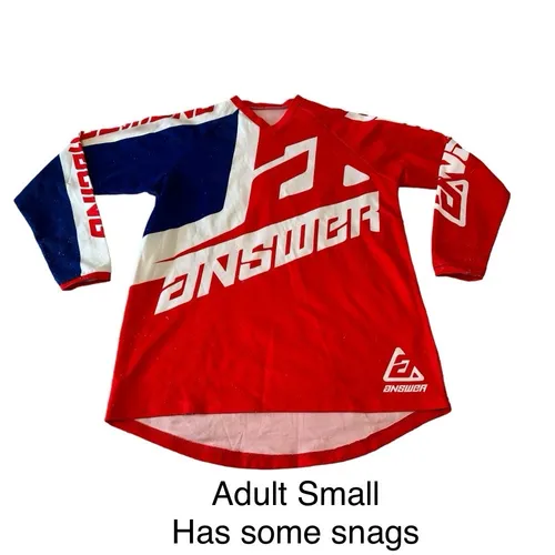 Adult Small Answer Jersey 